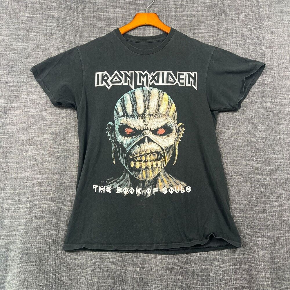 Unisex IRON MAIDEN 2017 The Book of Souls World Tour Shirt Size Medium T Shirt